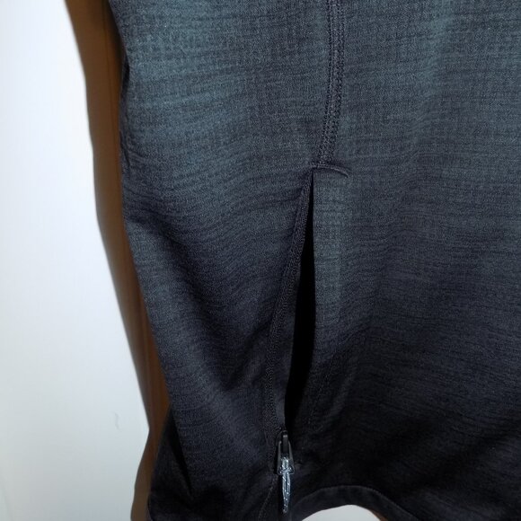 VINEYARD VINES Mens Lightweight Black Medium Vest Full Zip Performance Golf Run - Picture 2 of 6